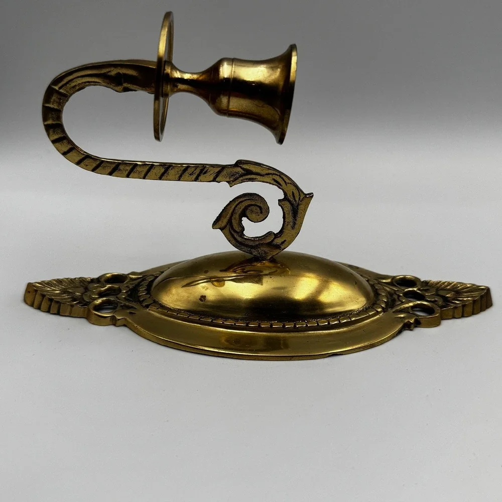Vintage Solid Brass Wall Sconce Candle Holder‎ Ornate Scrolled Oval Backplate